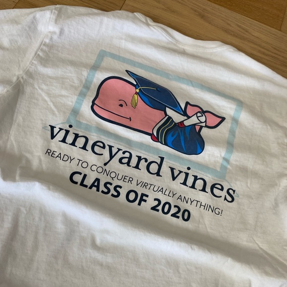 Class of 2020 Vineyard Vines T-Shirt - Picture 2 of 4